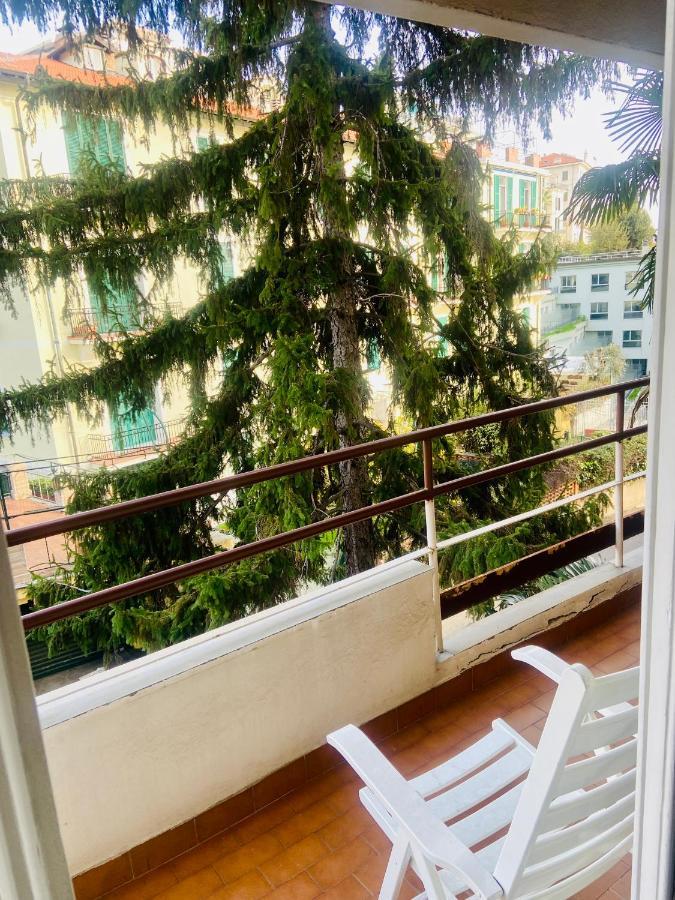 Appartamento Nel Parco Санремо Екстер'єр фото